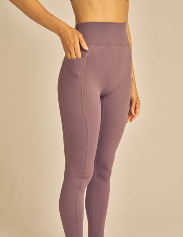 #color_Plum