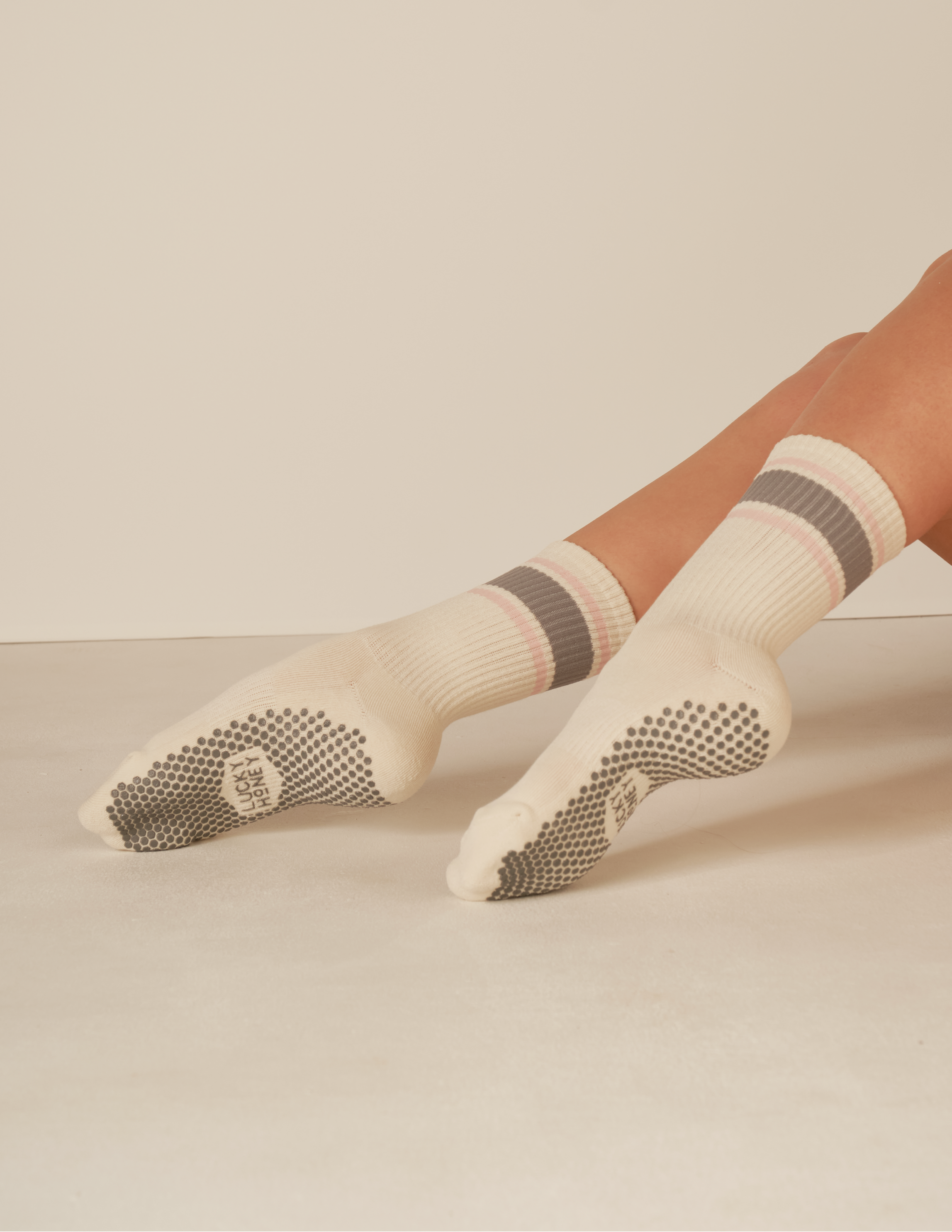 #color_Off-white / Ballet Angel