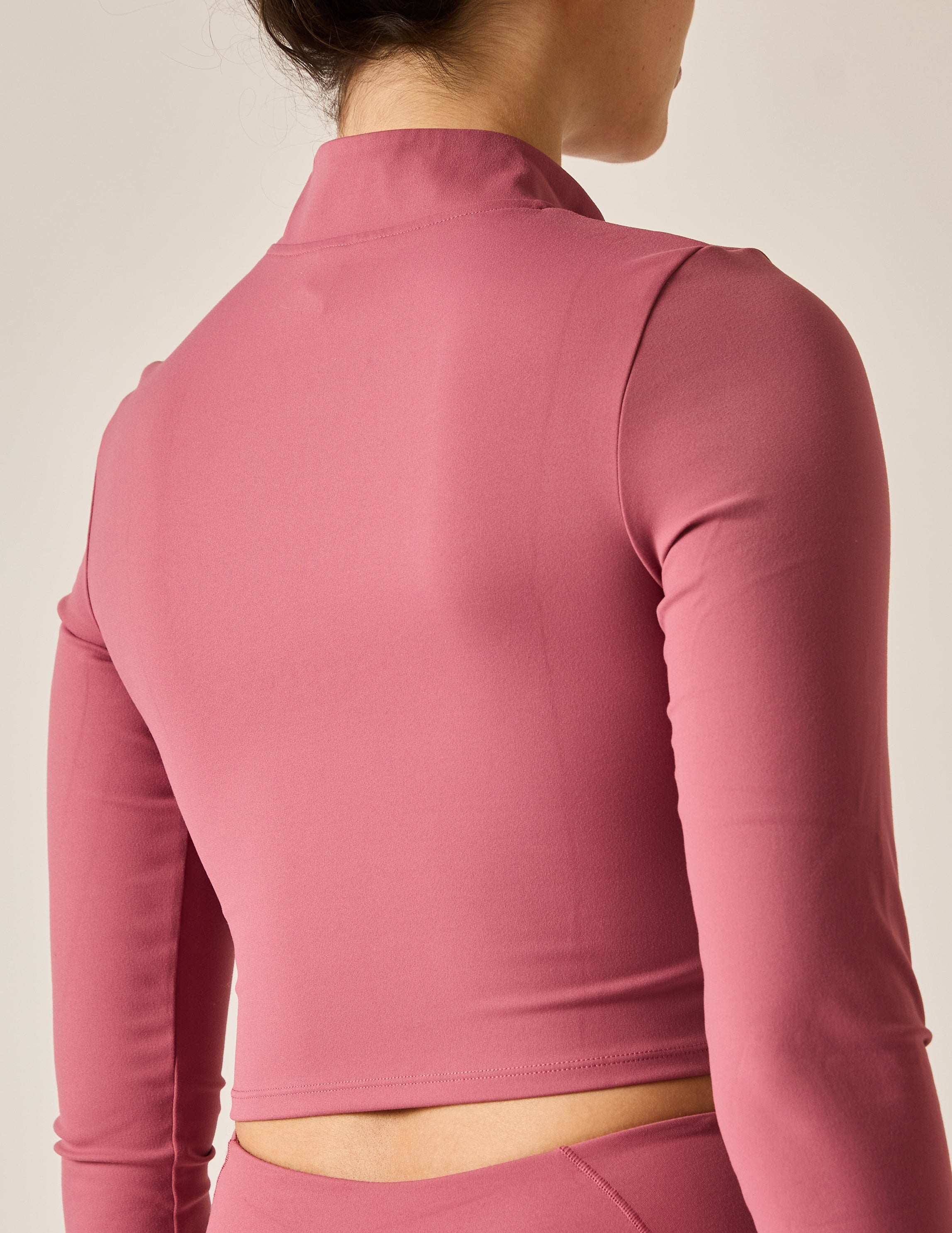 #color_moonlit mauve