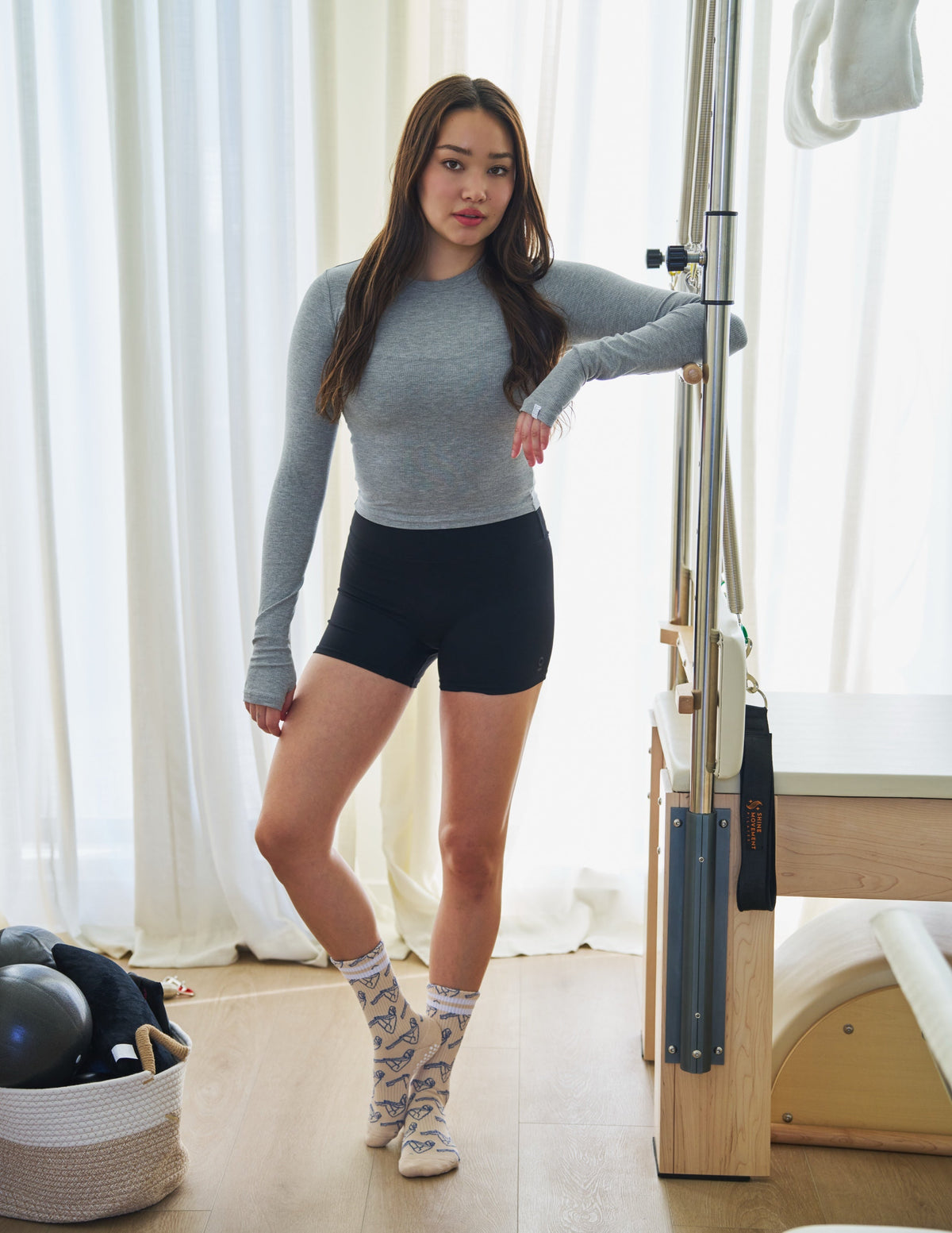 #color_Pilates Girl
