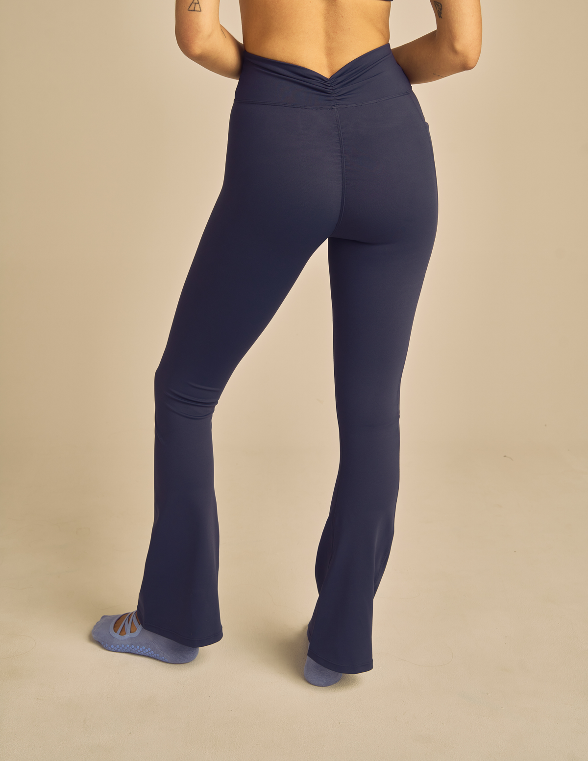 #color_navy