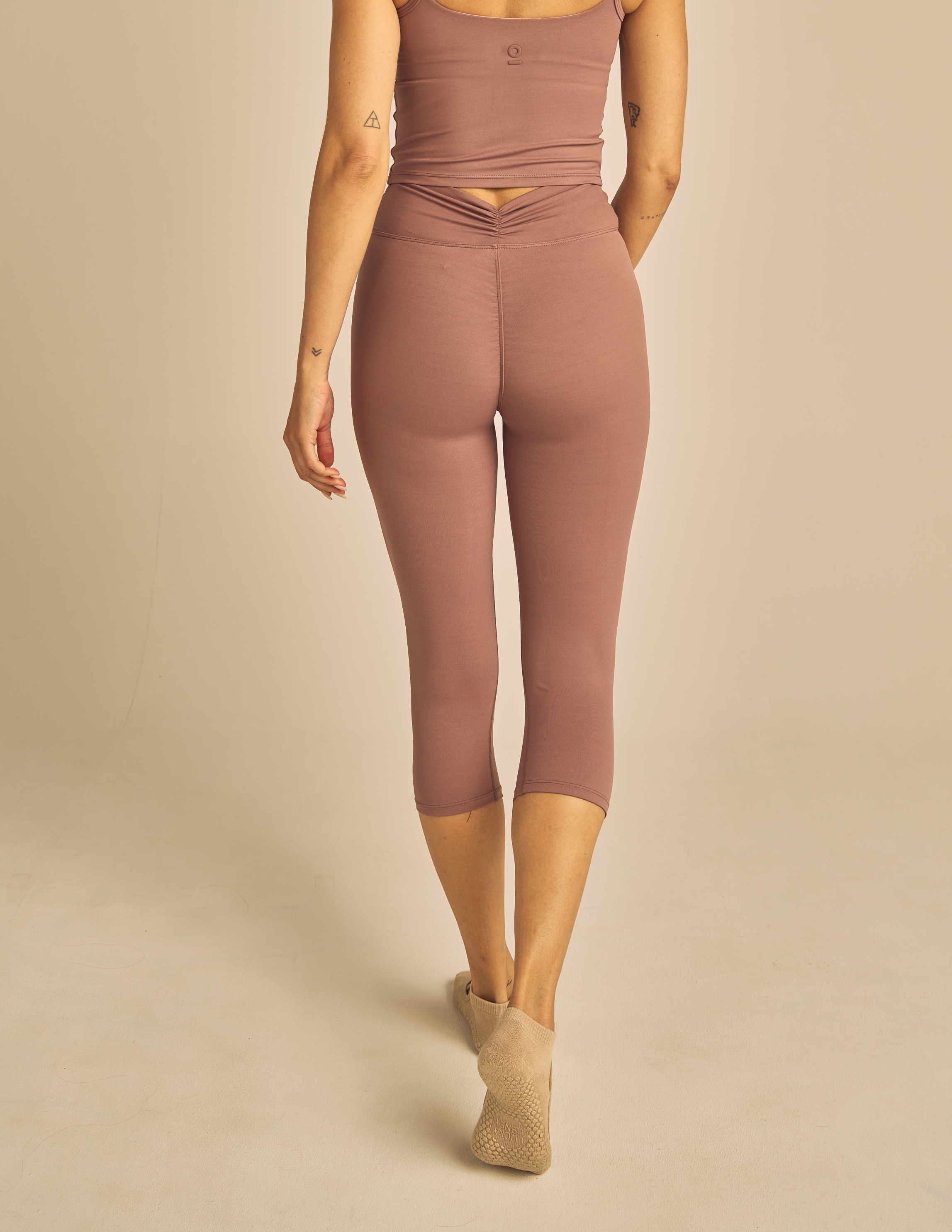 #color_mauve