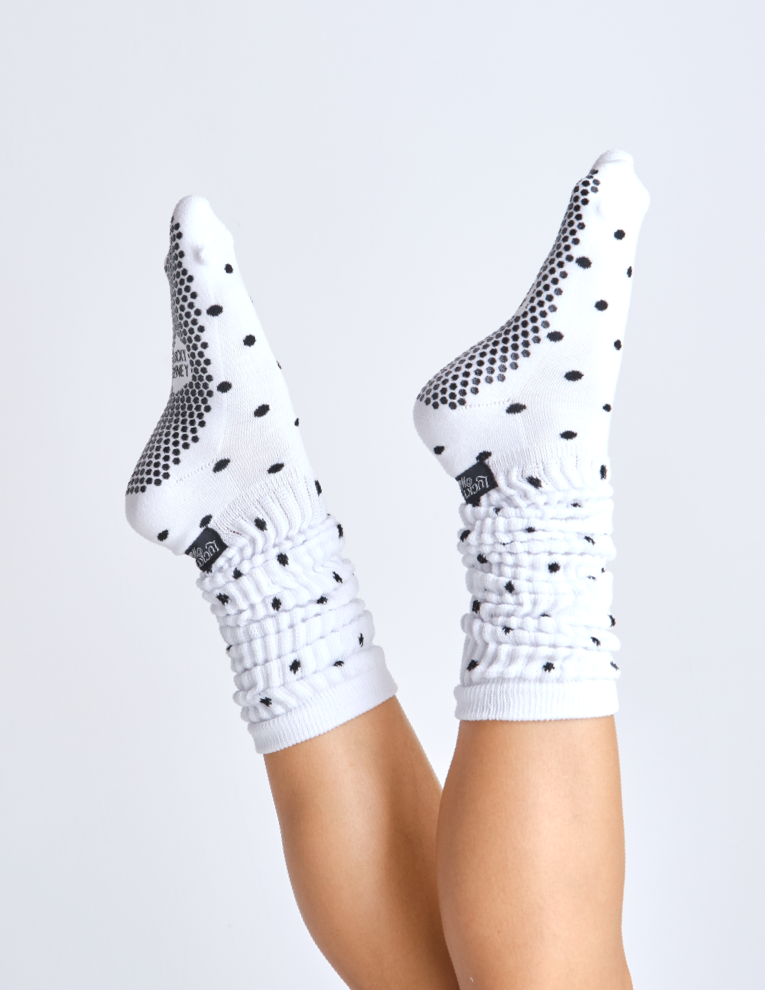 #color_White Polka Dot